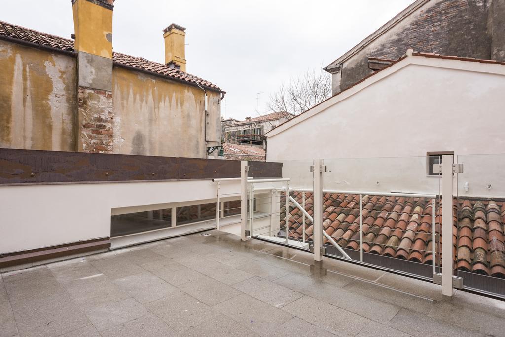 Myplace Campo Santa Margherita Apartments Veneza Exterior foto