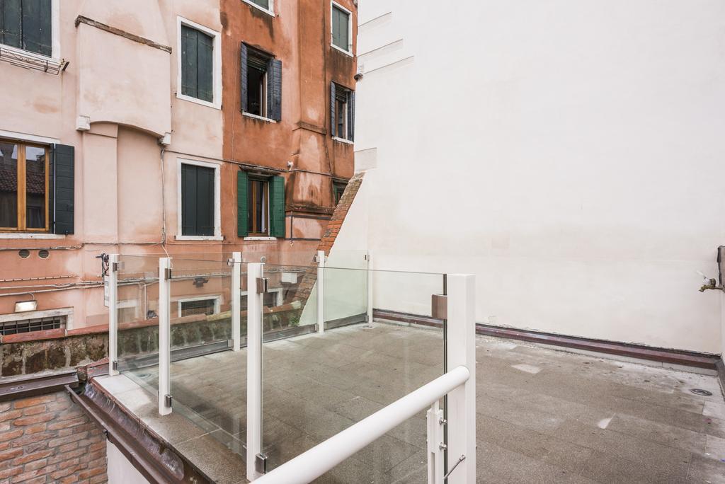 Myplace Campo Santa Margherita Apartments Veneza Exterior foto