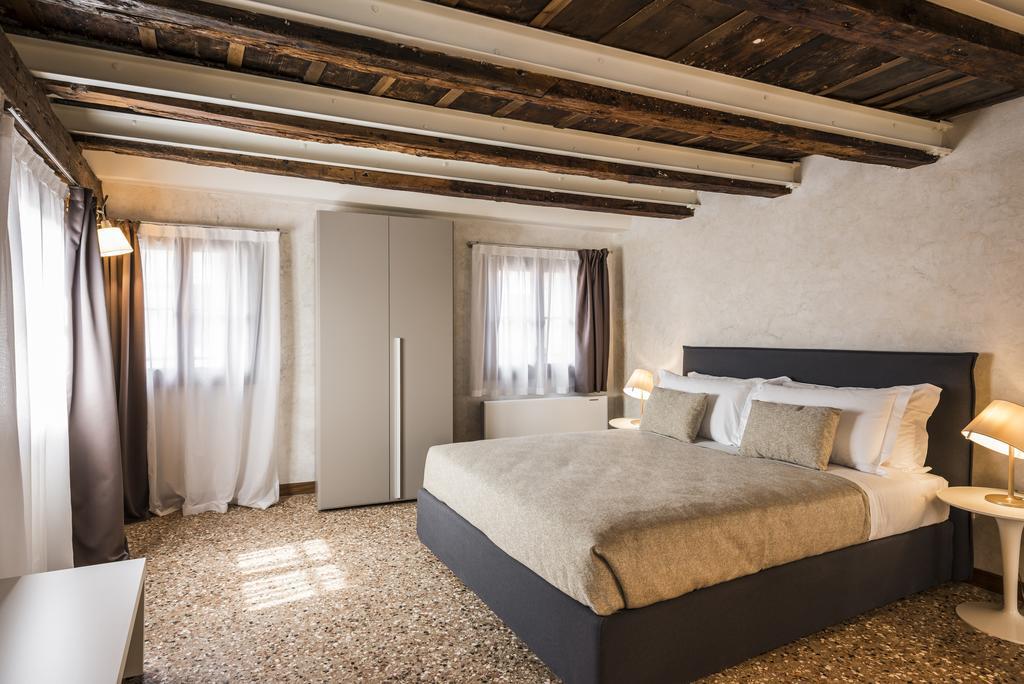 Myplace Campo Santa Margherita Apartments Veneza Exterior foto