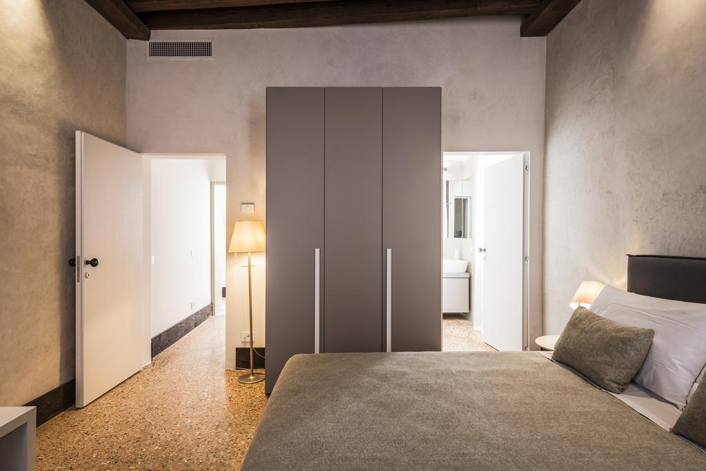 Myplace Campo Santa Margherita Apartments Veneza Exterior foto