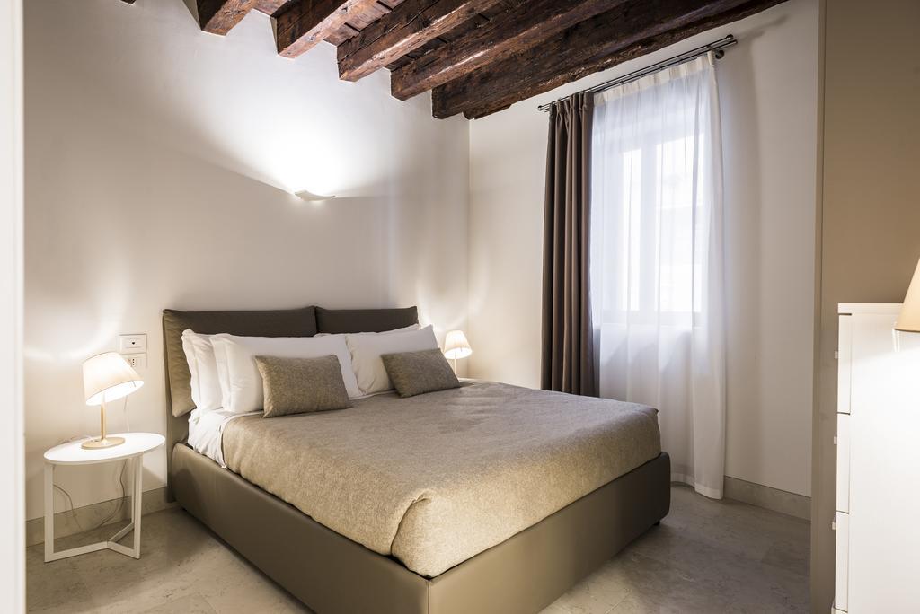 Myplace Campo Santa Margherita Apartments Veneza Exterior foto