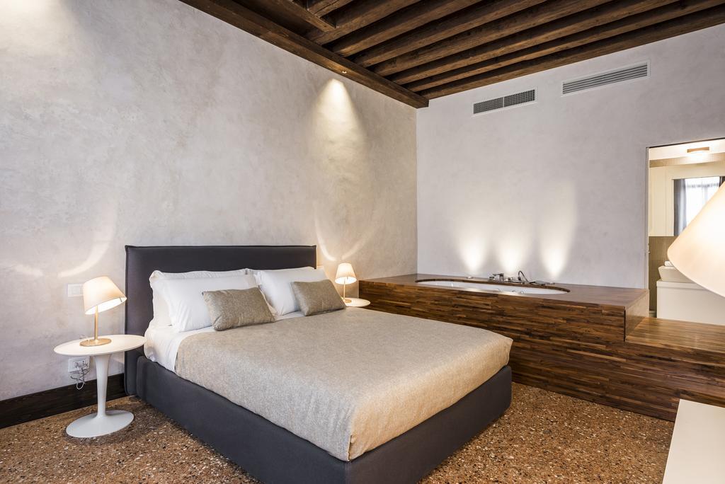 Myplace Campo Santa Margherita Apartments Veneza Exterior foto