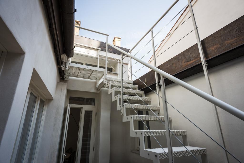 Myplace Campo Santa Margherita Apartments Veneza Exterior foto