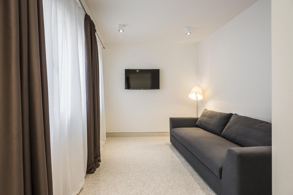 Myplace Campo Santa Margherita Apartments Veneza Exterior foto